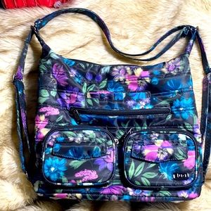 Lug Bloom Black Zipliner EUC